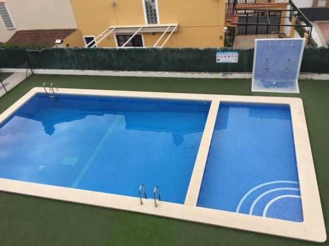 Bazén v ubytování Playa Morro de Gos ROMERAL 2 nebo v jeho okolí
