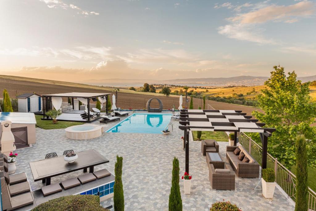 Villa Plagiari sea view