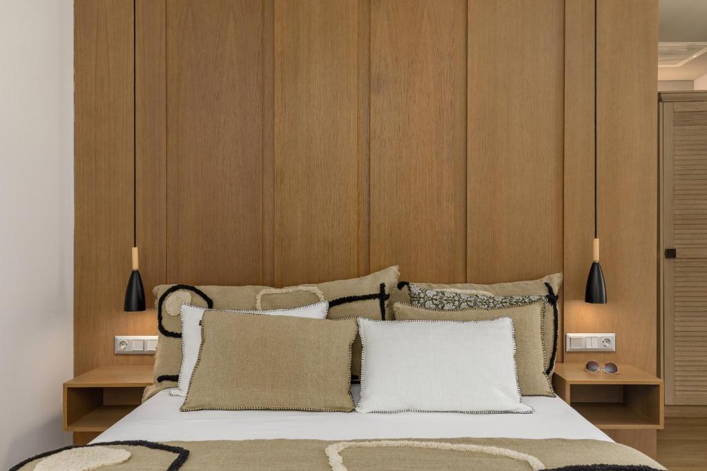 Salvia Areopolis All Suite Hotel - 14