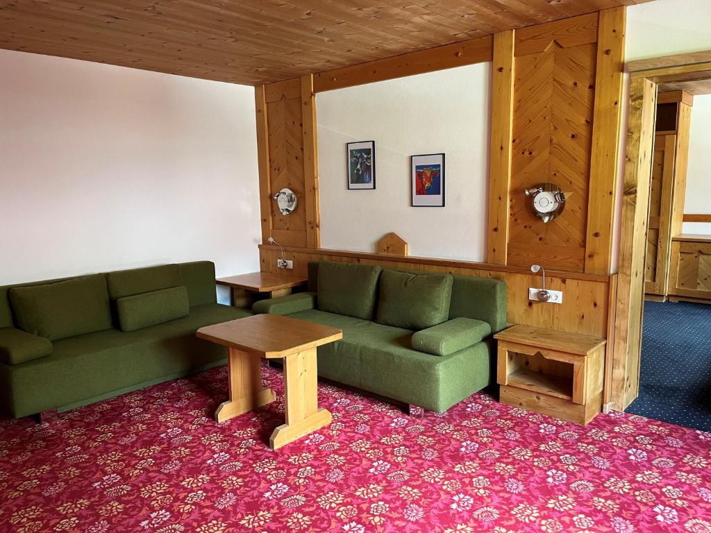 Posezení v ubytování Appartementhaus zum Holzknecht am See