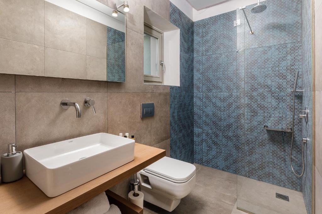 Salvia Areopolis All Suite Hotel - 11