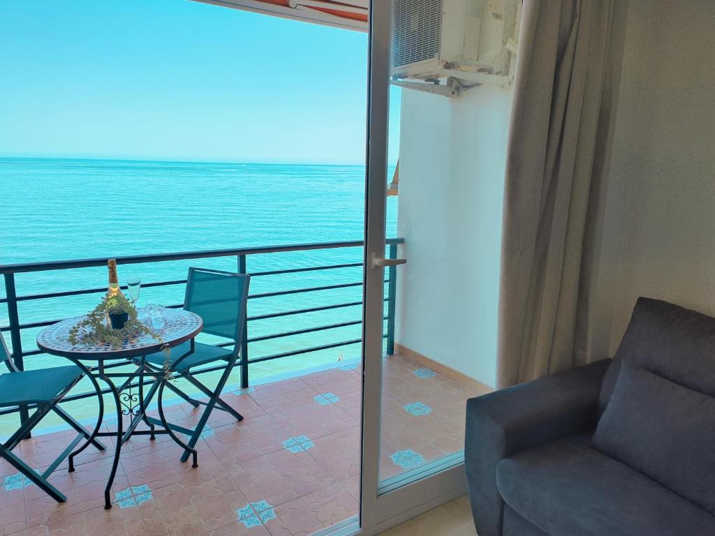 Balkón nebo terasa v ubytování Santa-Clara-Blue Horizon Front Line Apartment BY NAMASTE ELITE