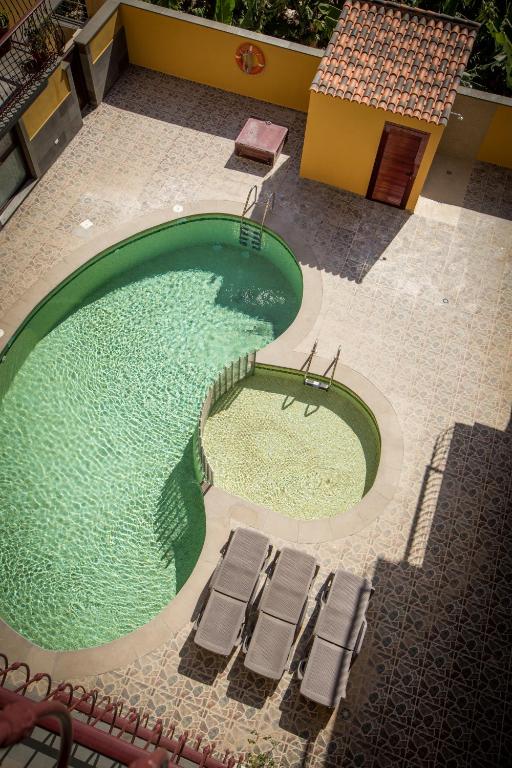 Bazén v ubytovaní Penthouse La Palmita - Tazacorte, La Palma alebo v jeho blízkosti