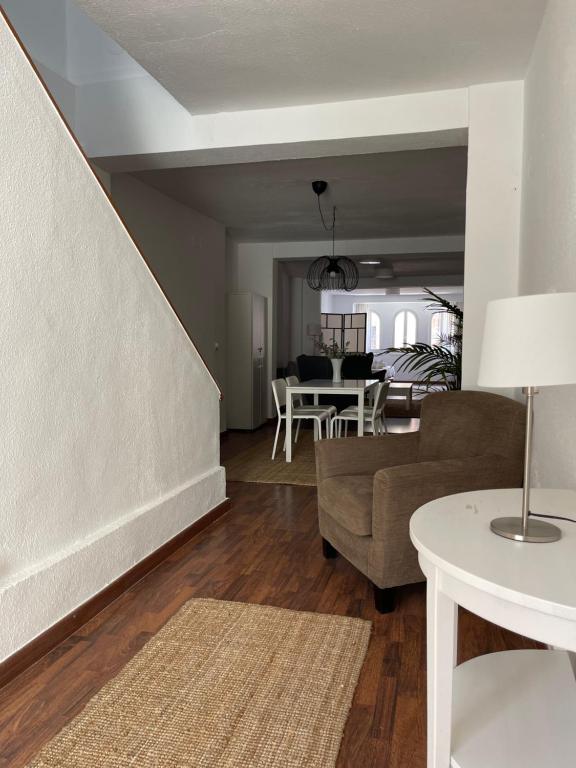 Posedenie v ubytovaní IRUA APARTAMENTOS
