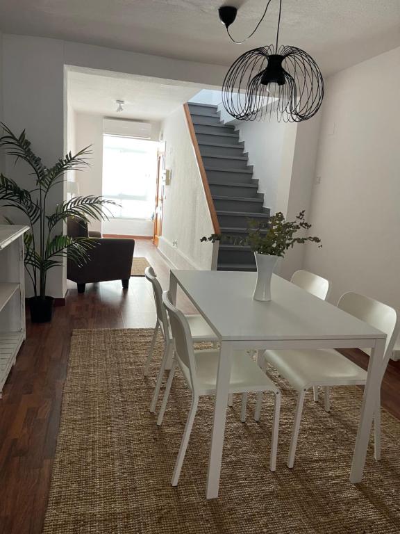 Posedenie v ubytovaní IRUA APARTAMENTOS