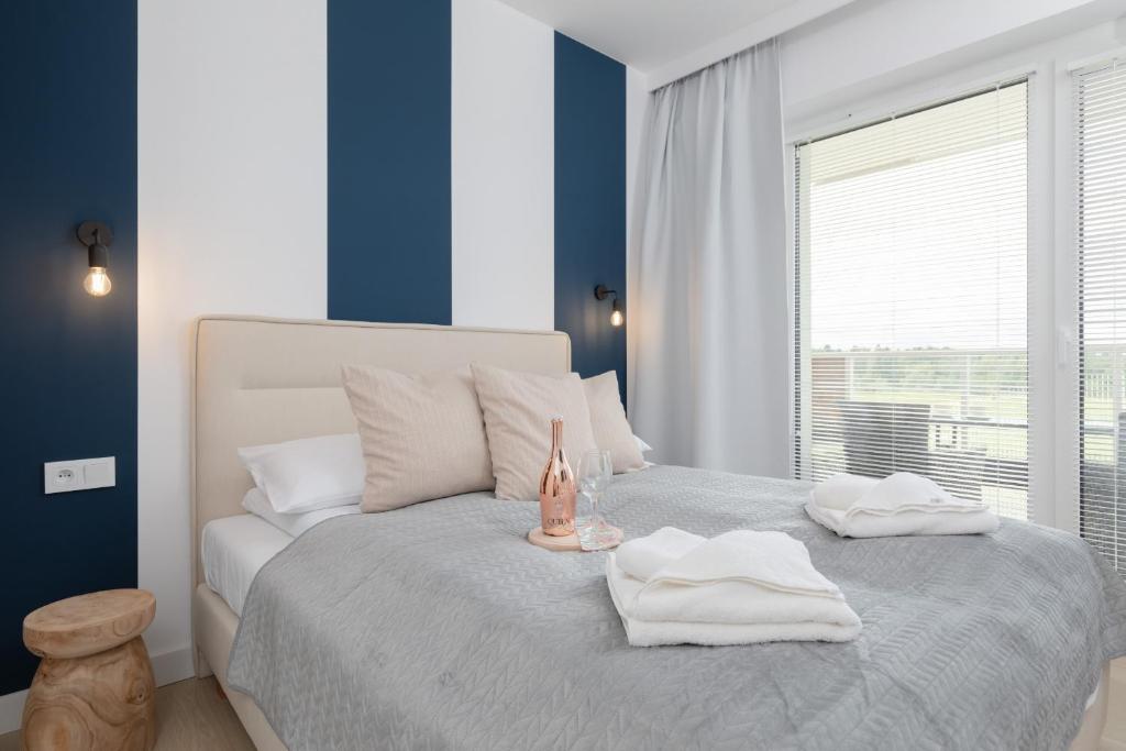 Polanki Aqua Apartment SPA & Basen by Noclegi Renters - One-Bedroom Apartment