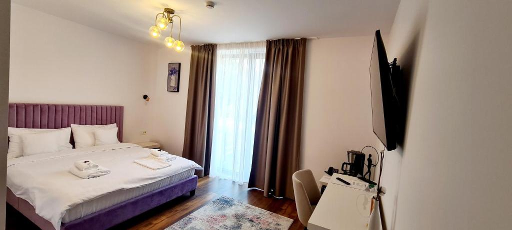 Hotel B4 - Double Room