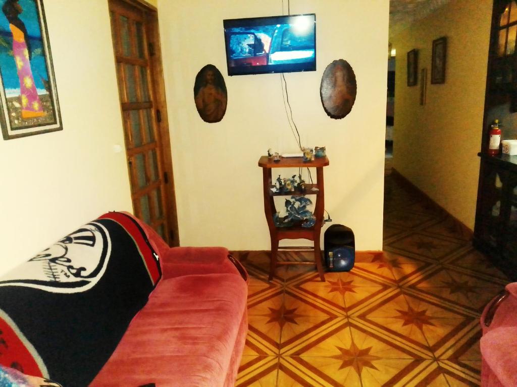 TV a/nebo společenská místnost v ubytování Alexander b&b
