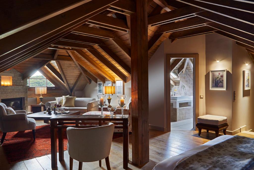 MounTrace Suites & SPA - Salle De Grenier