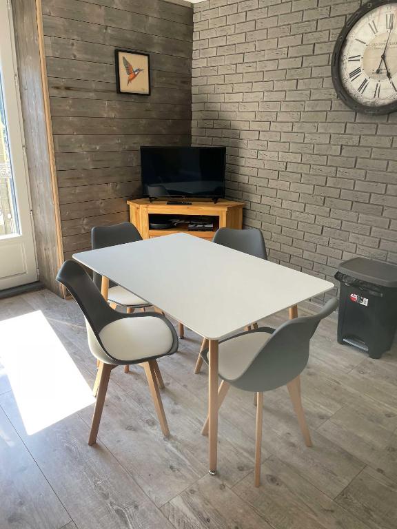 Le Martin pêcheur, Appartement proche hyper centre - Appartement Met één Slaapkamer