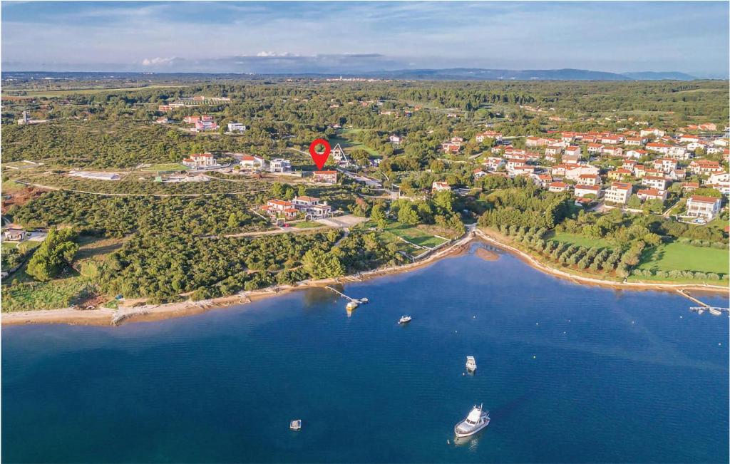 Amazing Apartment In Medulin With Wifi