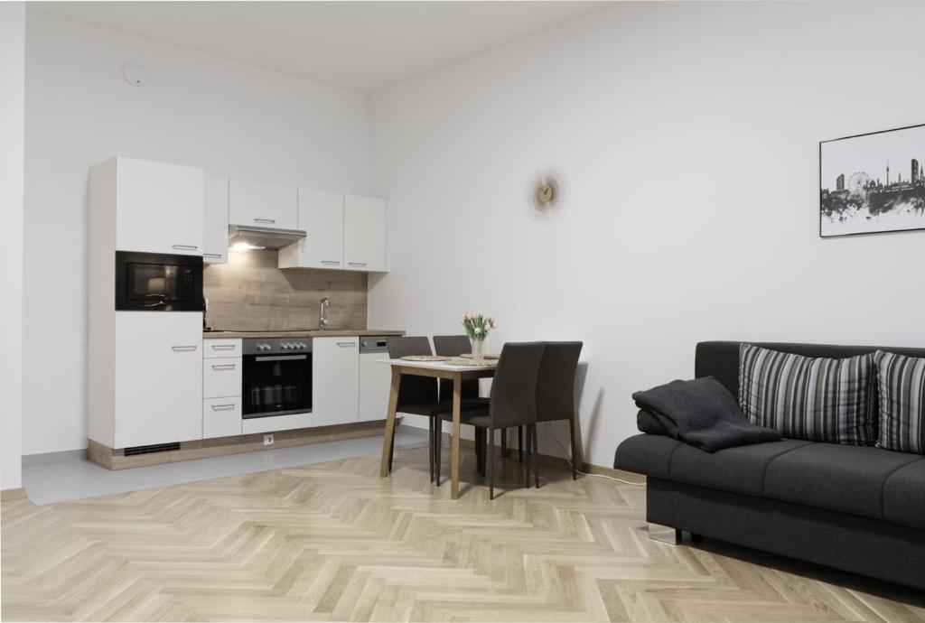 AAA All About Apartments - 8