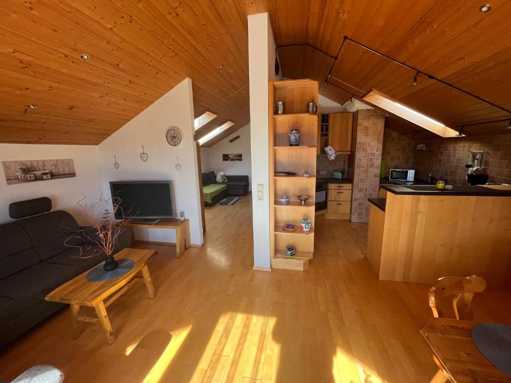 Ferienwohnung Sonnenschein - Housity