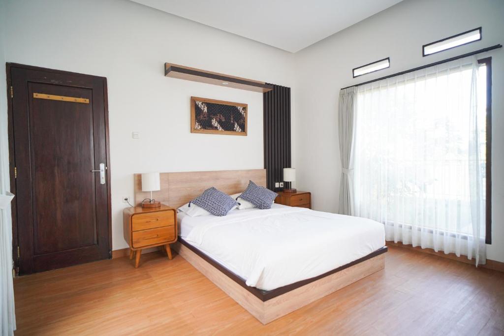 Omah Angkul Angkul Villa - Villa De Dos Dormitorios