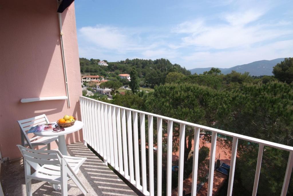 Příroda nedaleko aparthotelu
