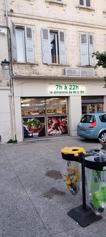 Zdjęcie z galerii obiektu Studio meublé quartier Carnot w Awinionie