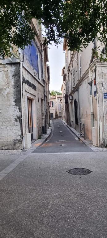 Zdjęcie z galerii obiektu Studio meublé quartier Carnot w Awinionie