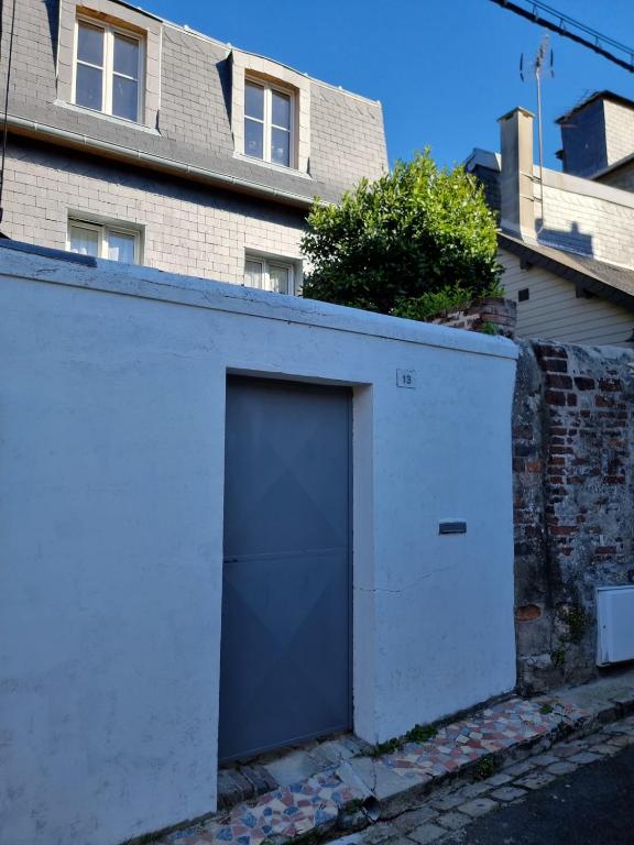 Fotografia z galérie ubytovania Les Chabannettes - Maisonette & Terrace 2P - Heart of Honfleur v destinácii Honfleur