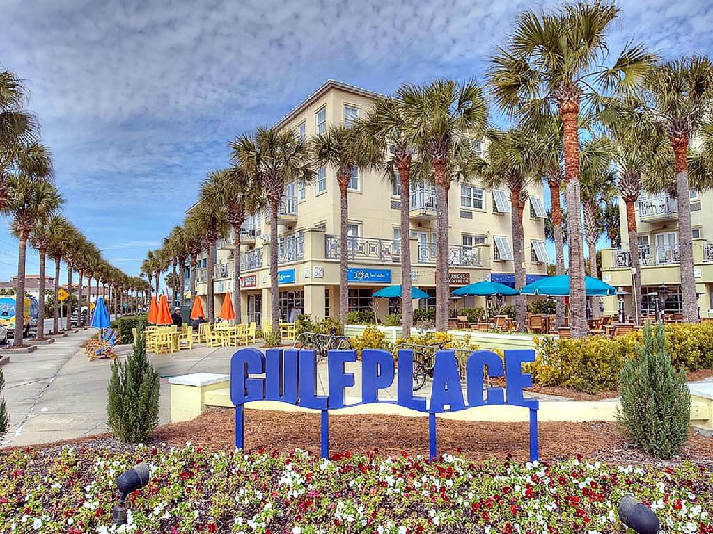 Gulf Place