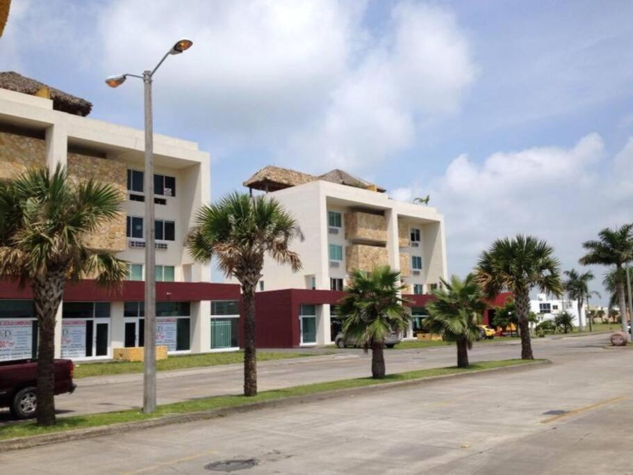 BELLO DEPARTAMENTO EN VERACRUZ CON ROOF Y ALBERCA