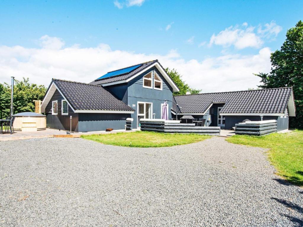 Gallery image of Holiday Home Pøt Strandby IX in Sønderby