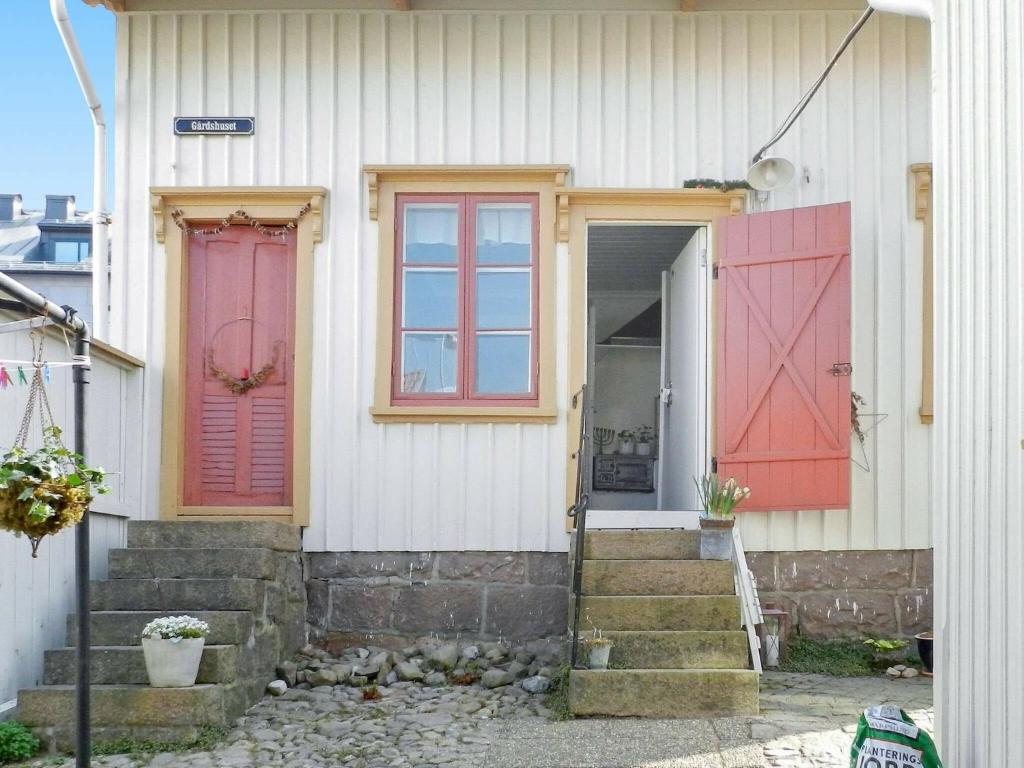 Gallery image of 6 person holiday home in LYSEKIL in Lysekil
