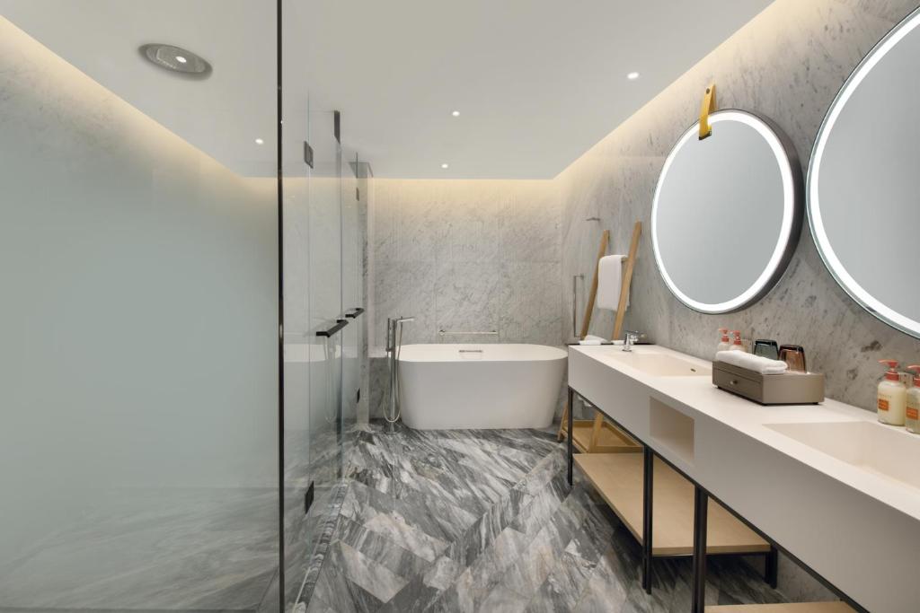 Koupelna v ubytování Crowne Plaza Quanzhou Riverview by IHG