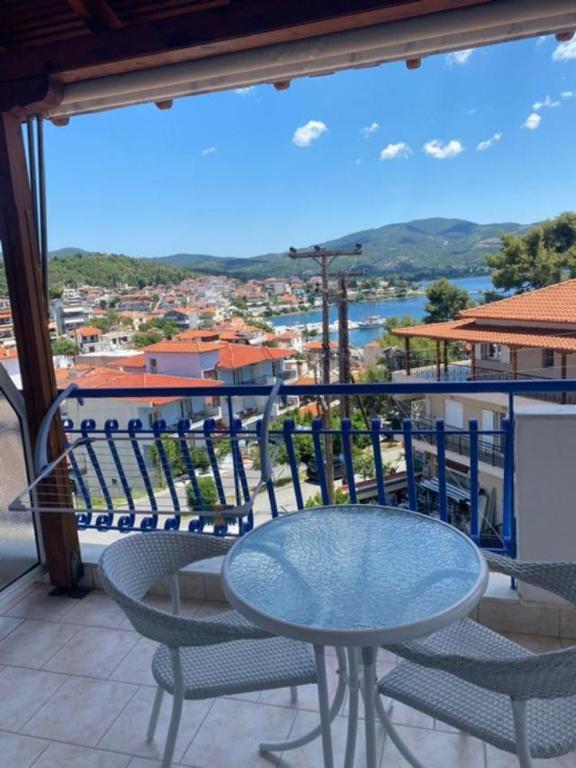 Balkón nebo terasa v ubytování Pella Hotel - new