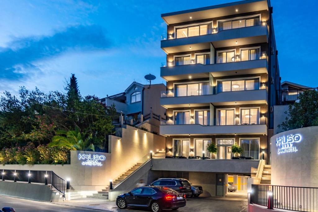 Bash Garni Resort