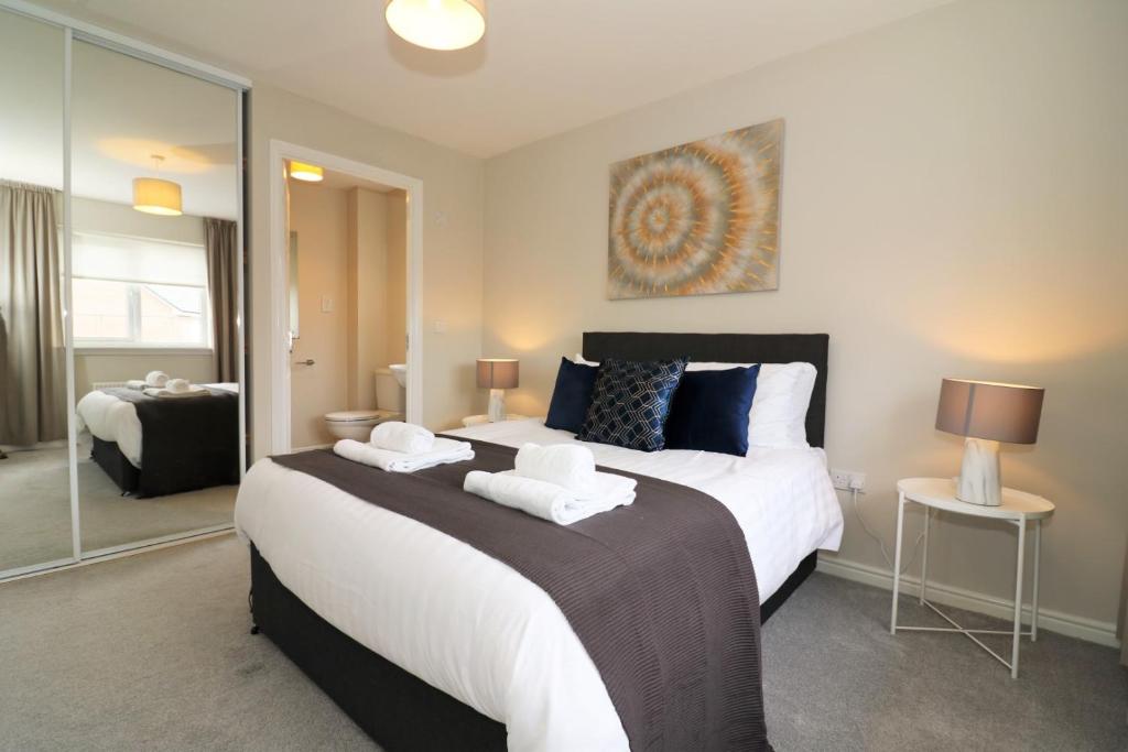 Signature - Morrison House - Housity
