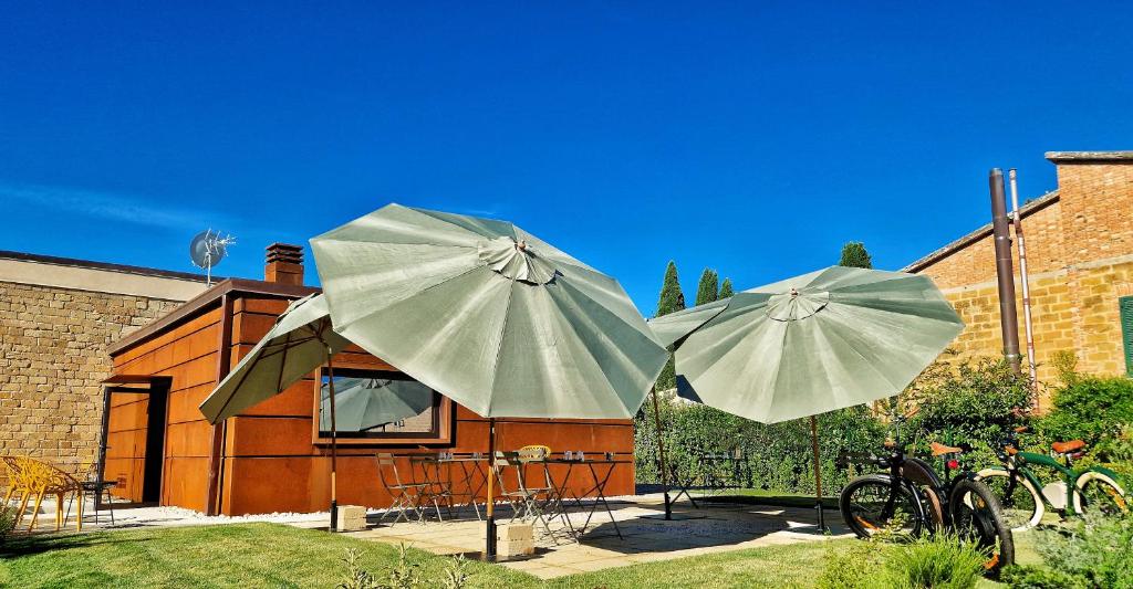 GARAGE47 Storica Officina Meccanica LOFT B&B iN PIENZA - 18