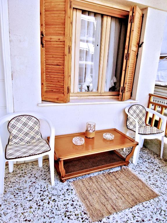 Część wypoczynkowa w obiekcie Garden House Katerini