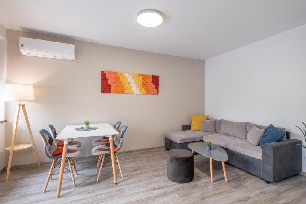 Tarnovgrad Apartments - Free parking - Twee Slaapkamers Appartement