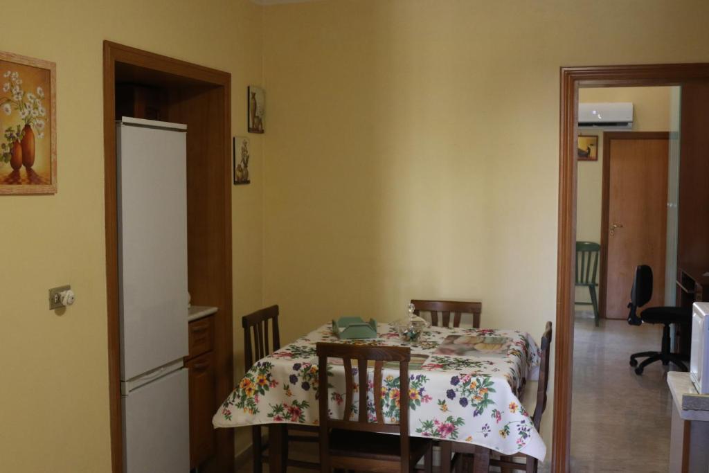 HOLIDAY HOUSE NEL CUORE DI BARI - One-Bedroom Apartment