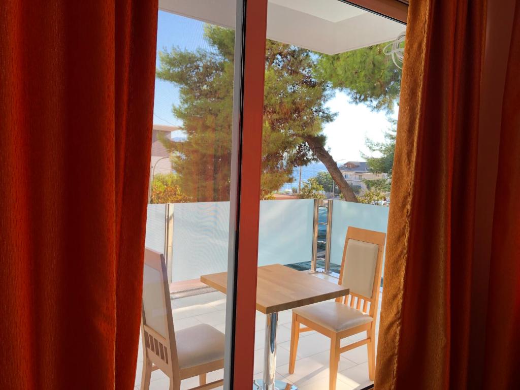 Fotografie z fotogalerie ubytování Nemesis Hotel v destinaci Sarandë