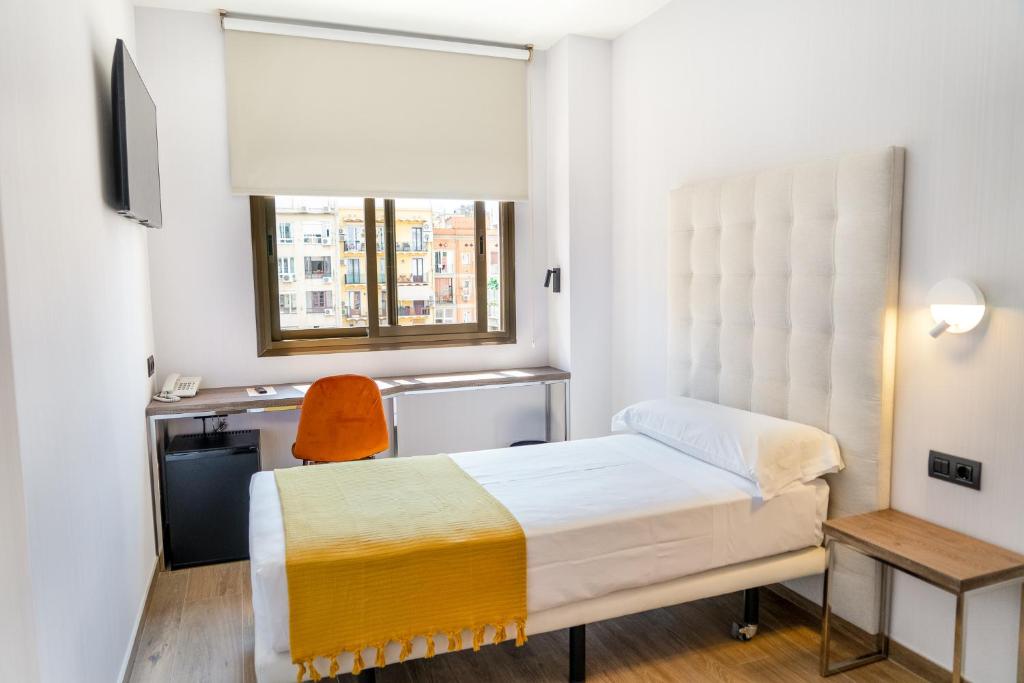 Caledonian - Resim 23