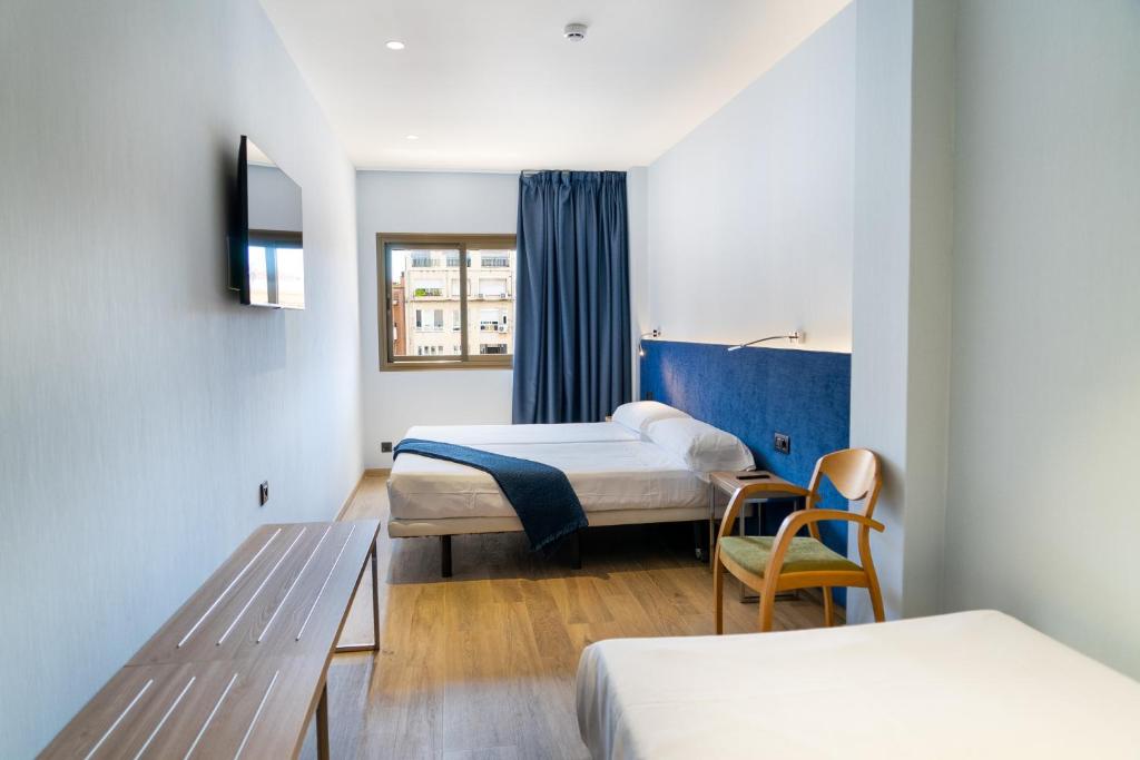 Caledonian - Resim 32