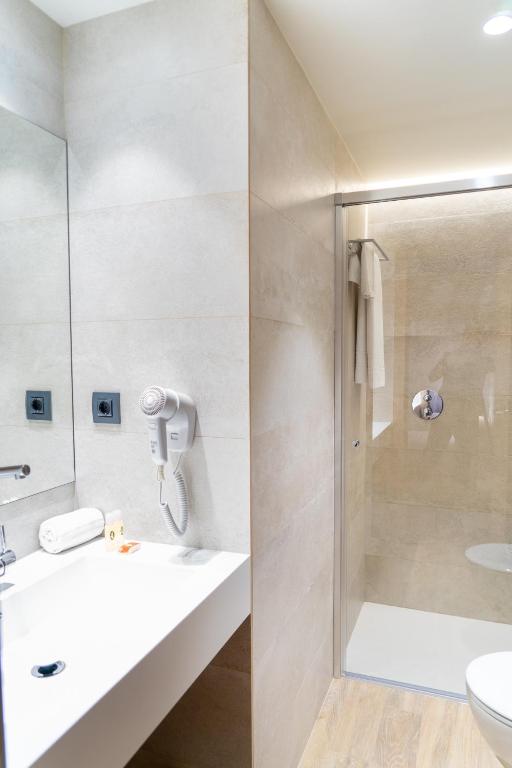 Caledonian - Resim 45