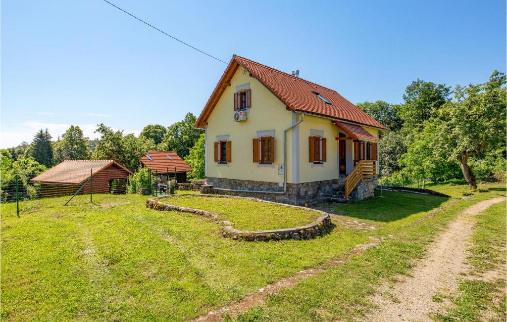 Zahrada ubytování 3 Bedroom Nice Home In Naglici