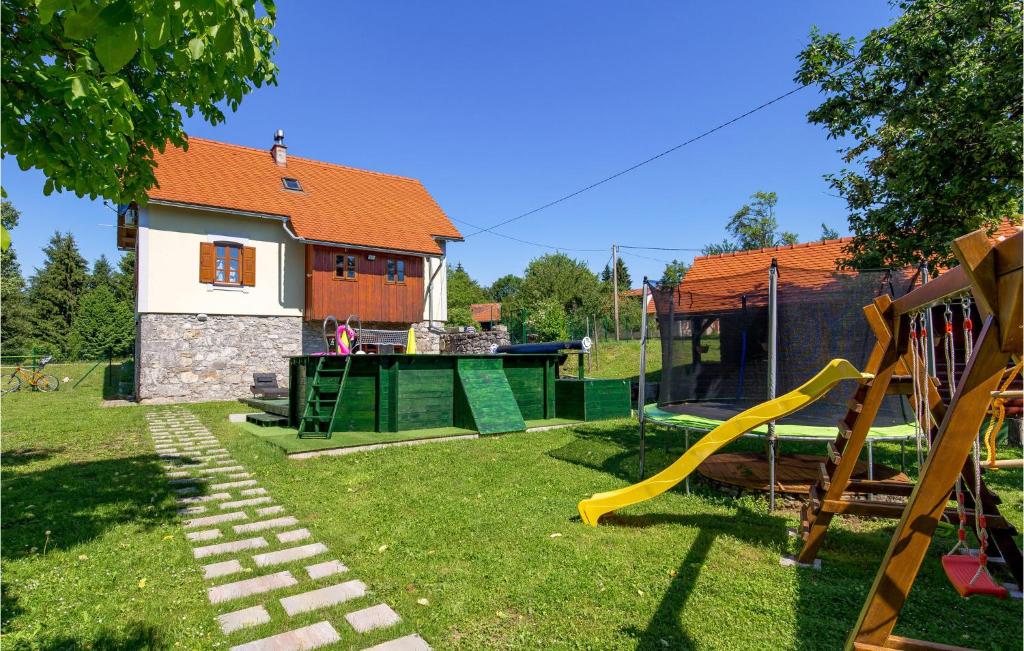Herní místnost nebo prostor pro děti v ubytování 3 Bedroom Nice Home In Naglici