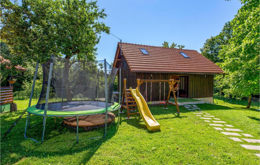 Herní místnost nebo prostor pro děti v ubytování 3 Bedroom Nice Home In Naglici