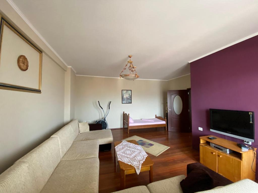 Stay the Night Shkodra Apartment City Centre - Image 12