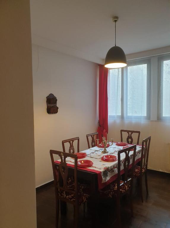 Fotografie z fotogalerie ubytování Vintage Downtown Hostel v destinaci Brašov