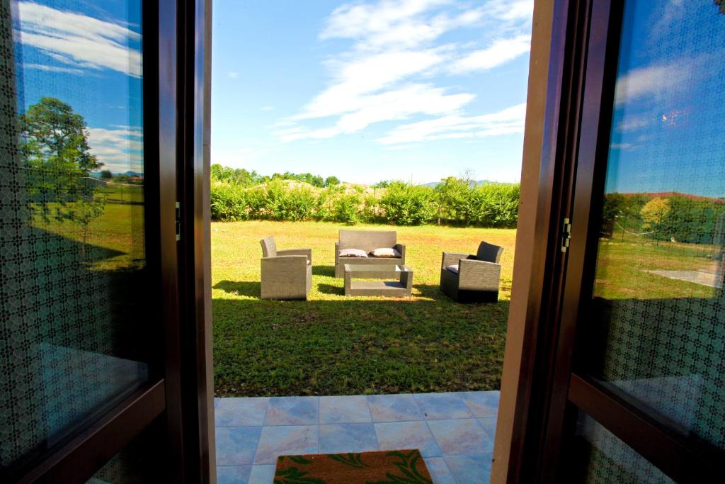 B&B Cascina Quaderna - Triple Room With Garden View
