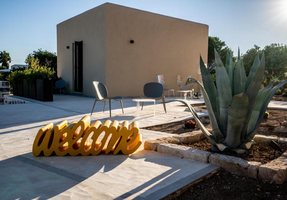 A garden outside Setteminne Resort Design