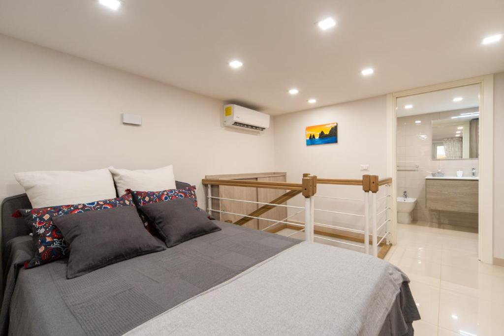 Fotografia z galérie ubytovania CENTRO STORICO - Casa con Wi-Fi e 4 posti letto in Via dei Tribunali v Neapole
