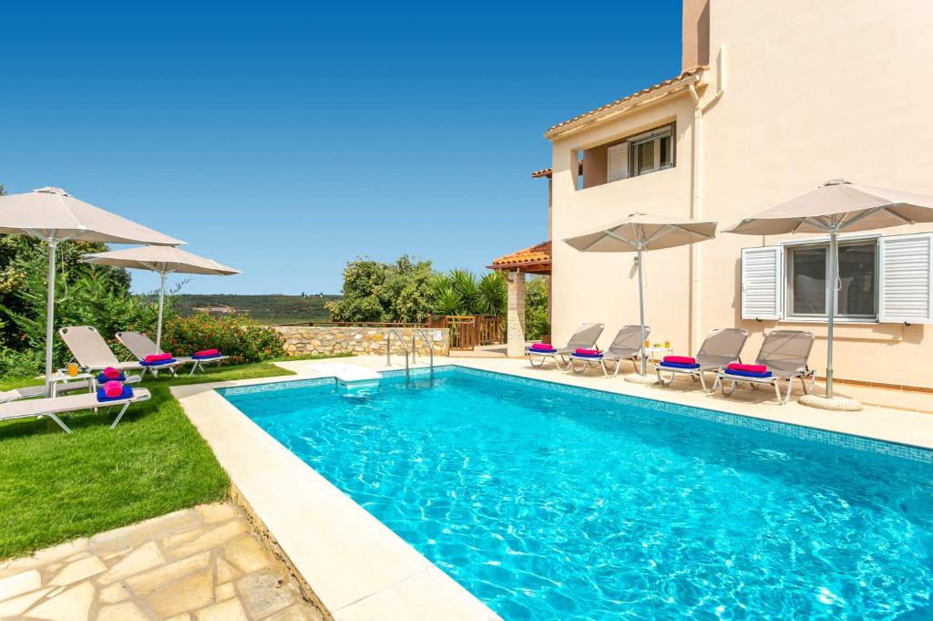 Zdjęcie z galerii obiektu Villa Korini by Villa Plus w mieście Achlades
