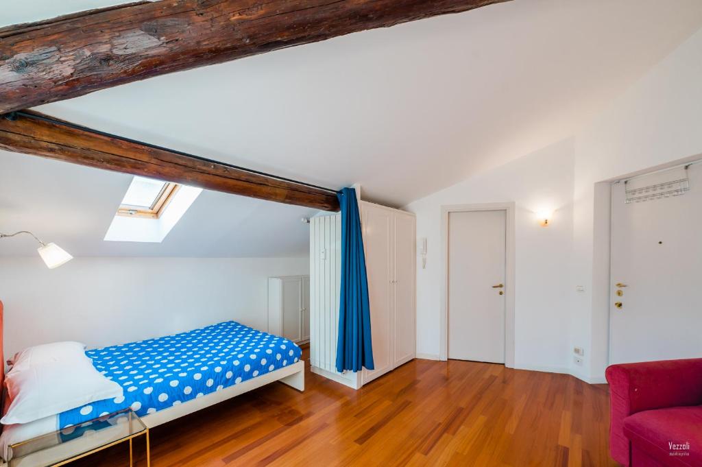 A bed or beds in a room at FEEL - Central Terrace