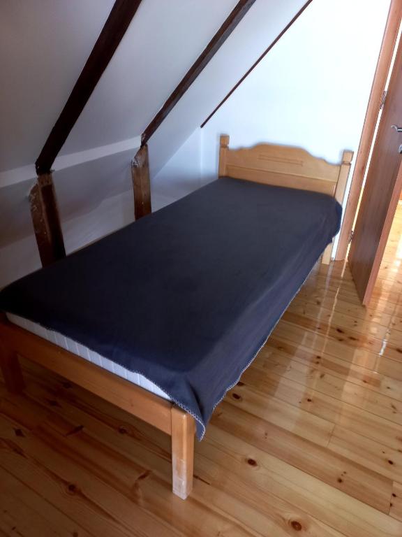 Postel nebo postele na pokoji v ubytování Deer house Novi Sad