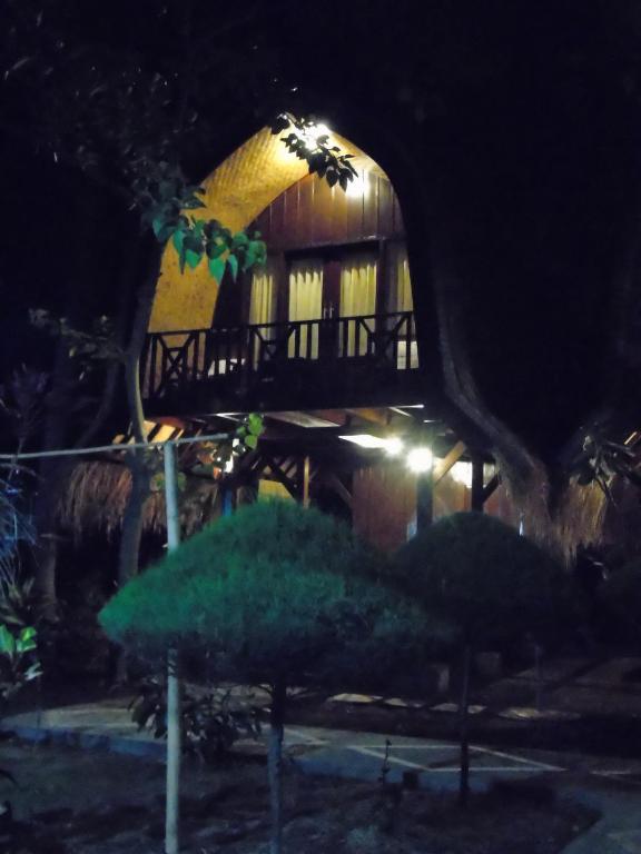 Edificio en el que se encuentra el camping resort
